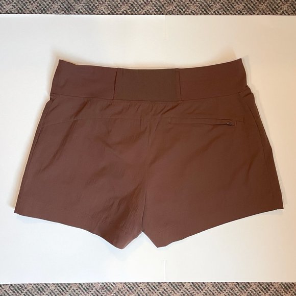 Athleta Trekkie North Mid Rise Short, 12, Brown - Picture 2 of 5
